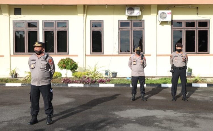  Polres Sergai Gelar Apel Kesiapan Pengamanan Gereja