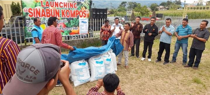 Mamre GBKP Launching Sinabun Kompos Kreatif Merawat Lingkungan