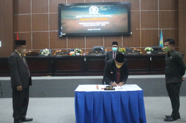  Pembukaan Masa Sidang III 2021- 2022, Ini Pemaparan Wakil Bupati Morowali