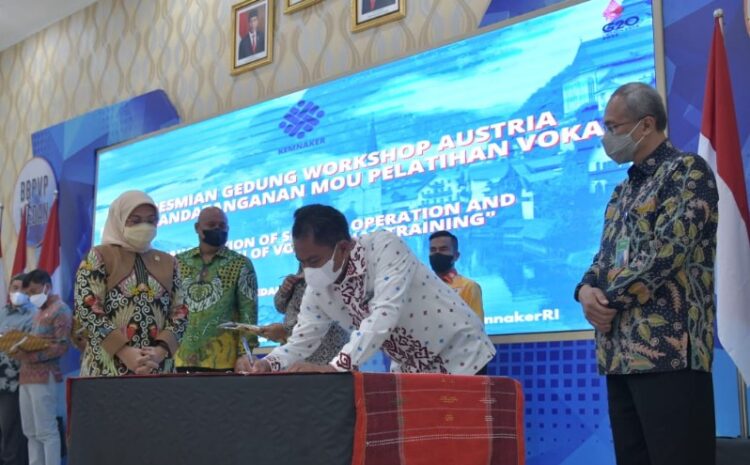  Bupati Sergai Tandatangani MoU Peningkatan Kualitas SDM 