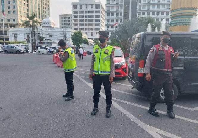  Samapta Polrestabes Medan Turunkan Personel Antisipasi Kemacetan Sore Hari