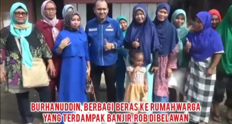 Wakil Sekretaris Partai Demokrat Sumut Burhanuddin SE Bagikan Beras kepada Korban Banjir Rob di Belawan