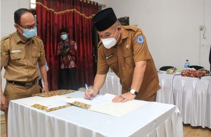 Sekdakab Labuhanbatu Pimpin Sertijab Dirut Pudam Tirta Bina Rantau Prapat