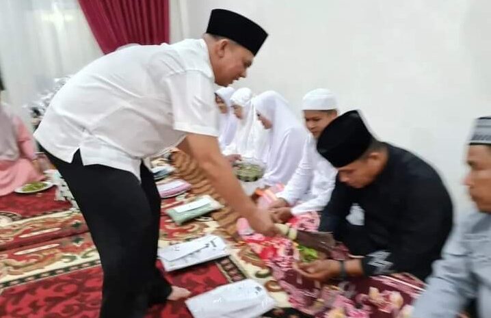  Gelar Upah Upah dan Tepung Tawari Calhaj, Bupati Labuhanbatu: Tetap Jaga Kesehatan di Tanah Suci