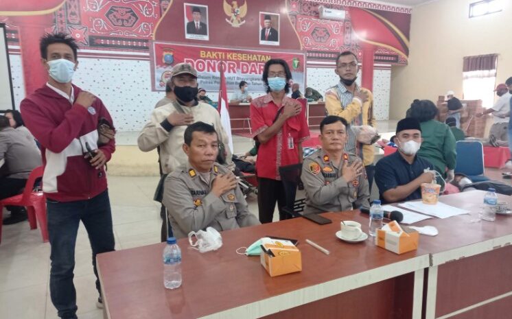 Sambut HUT Bhayangkara Ke-76, Bersama Wartawan Polres Pelabuhan Belawan Gelar Donor Darah