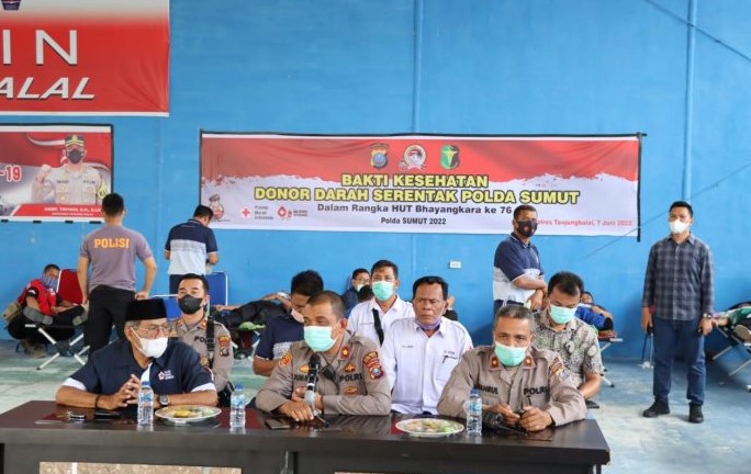 Polres Tanjungbalai Ikuti Zoom Meeting Bakti Kesehatan Donor Darah Serentak Sejajaran Polda Sumut Tahun 2022