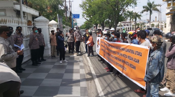 Geruduk Kantor BPN Sumut dan Medan, Massa DPD KIM Sumut Minta SHM No. 557/Sei Rengas T Nancy Saragih Dibatalkan