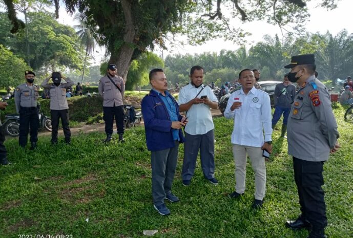 Polres Batubara Kawal Aksi Mogok Kerja Ratusan Karyawan PT Socfindo