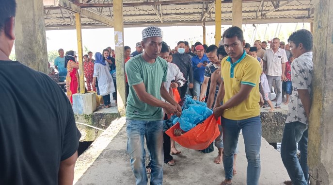 Kapal Kargo Peti Kamas Tabrak Kapal KM Azmi di Perairan Batubara, 2 ABK Tewas