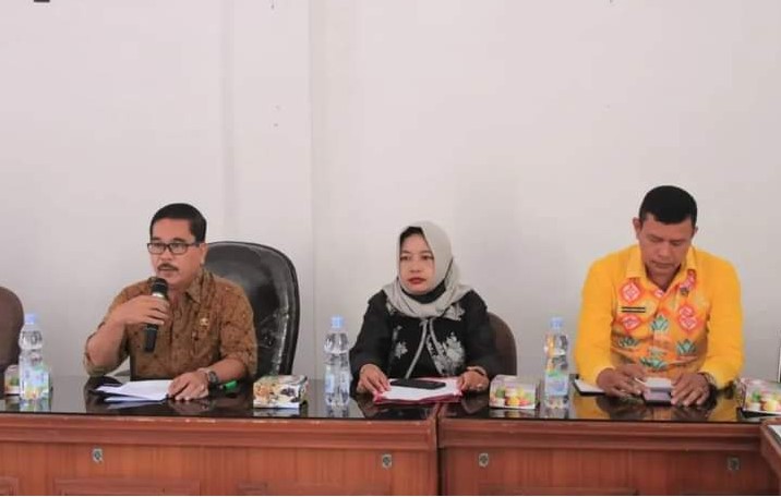  Sekdakab Labuhanbatu Buka Rapat Laporan Hasil Kegiatan Studi EHRA