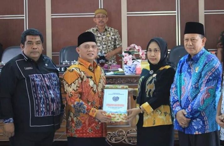 Bupati Labuhanbatu Hadiri Rapat Ranperda APBD TA. 2021