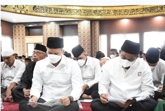  Idul Adha 1443 H di Tengah Wabah PMK, Bupati Sergai: “Masyarakat Jangan Khawatir, Daging Sapi Aman Dikonsumsi” 