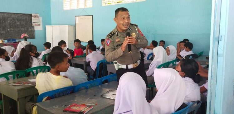  Satlantas Polres Simalungun Dukung Program Pemerintah Wujudkan Daerah Detinasi Super Prioritas Danau Toba Aman dan Lancar