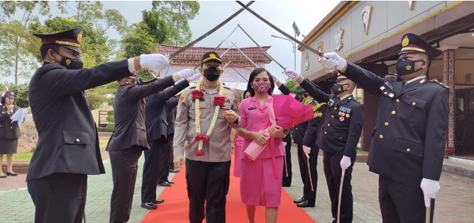  Jelang Presidensi W20, Polres Simalungun Gelar Welcome And Farewel Parade Serah Terima Jabatan Kapolres Simalungun