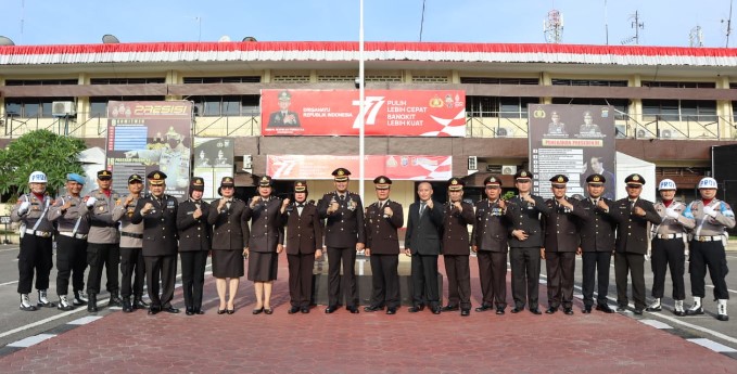  Polrestabes Medan Gelar Upacara HUT Kemerdekan RI Ke- 77