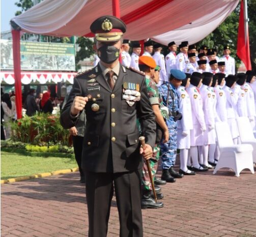  Kapolrestabes Medan Hadiri Upacara Pengibaran Merah Putih di Lapangan Benteng