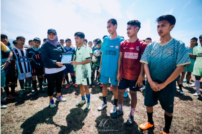 Hadirkan Dua Eks Pemain PSM Makassar, PT Vale Fasilitasi Coaching Clinic Talenta Muda Morowali