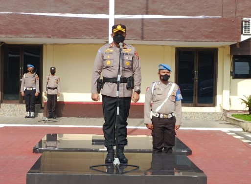  Di Hadapan Anggota, Wakapolrestabes Medan Tekankan Sikap Disiplin dan Humanis kepada Warga