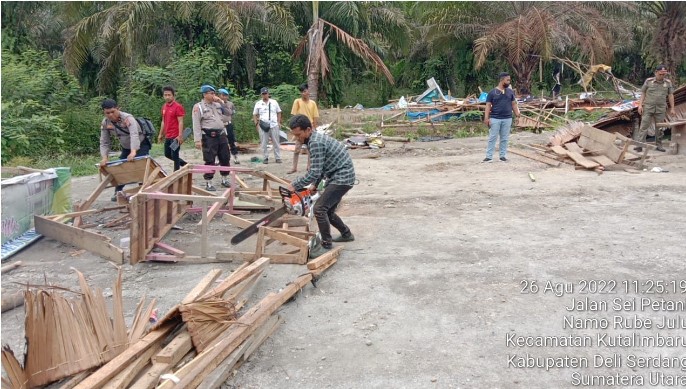  Tim Gabungan Polrestabes Medan Robohkan Pondok Narkoba dan Judi di Diskotik Sky Garden