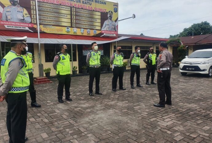  Cegah Kemacetan, Tim Gabungan Satlantas Polrestabes Atur Lalin Jalur Medan-Berastagi