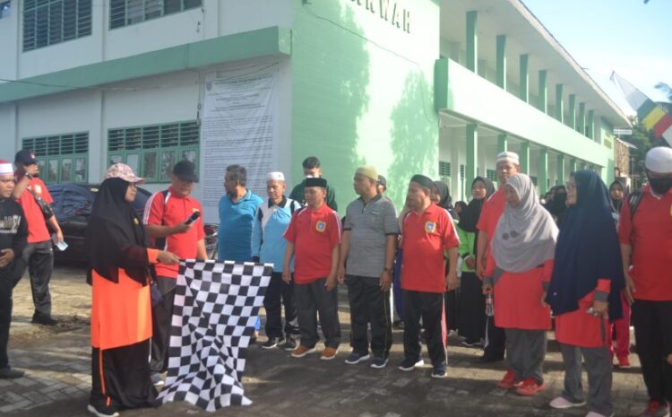 Rektor IAIDU Asahan Lepas Jalan Santai Semarak Pra Wisuda Sarjana