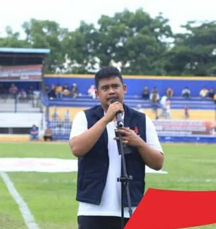 Didampingi Bupati Labuhanbatu, Walikota Medan Resmi Buka Turnamen Bonas Cup 2022 di Stadion Bina Raga