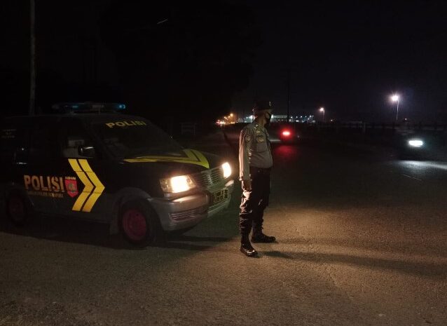  Jaga Keamanan Wilayah, Polsek Indrapura Rutin Patroli Malam