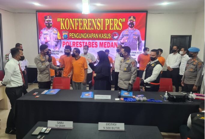  Polrestabes Medan Bongkar Pemasok Sabu Asal Malaysia, 5 Pengedar Jaringan Aceh Diciduk