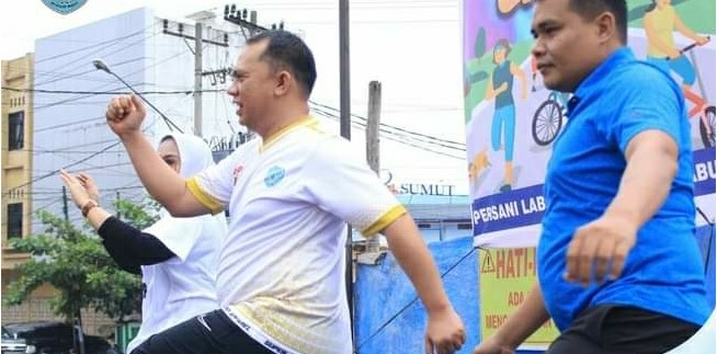  Bupati Labuhanbatu dan Dandim Meriahkan Senam Sehat