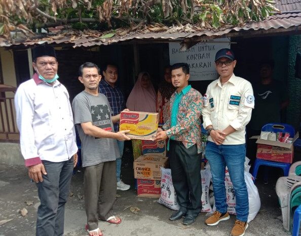 PT Siringo-Ringo Salurkan CSR Bantuan Paket Sembako kepada Warga Korban Kebakaran di Sirandorung Rantauprapat