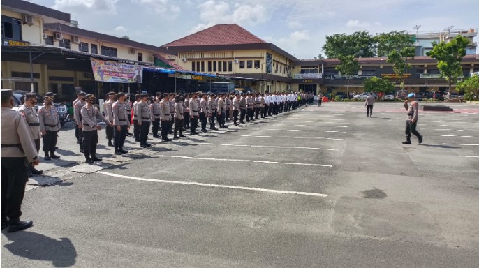  Polrestabes Medan Gelar Latihan PBB