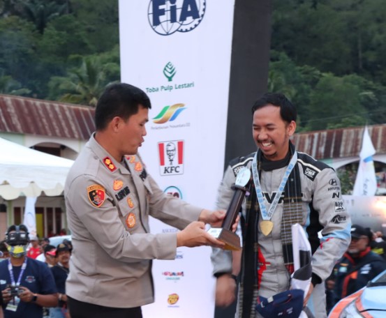  Kapolres Simalungun: Selamat Kepada Para Juara Danau Toba Rally 2022