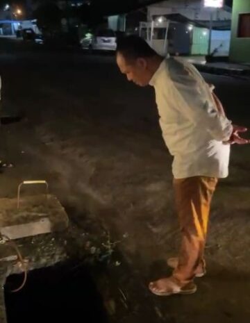  Bupati Batubara Perintahkan Dinas PUPR Segera Perbaiki Drainase Tersumbat