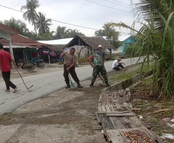  Polsek Indrapura Ciptakan Kamtibmas Dengan Gotong Royong Bersama