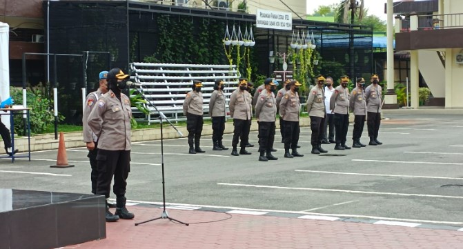  Pimpin Apel Pagi, Wakasat Binmas Polrestabes Medan: “Laksanakan Tugas dengan Penuh Tanggung Jawab”