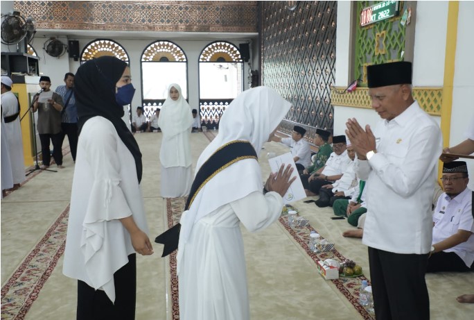  Peringatan Maulid Nabi Muhammad SAW 1444 H, Diwarnai Dengan Wisuda 19 Hafizh/Hafizhah