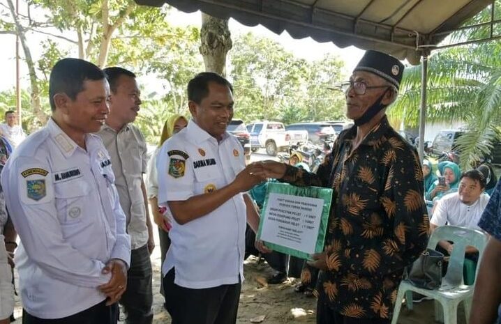  Tingkatkan Sektor Perikanan, Bupati Sergai Serahkan Bantuan Ke Kelompok Nelayan