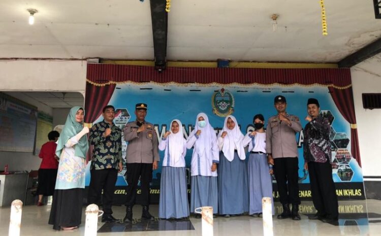 Sat Binmas Polres Batubara Go to School di SMA Negeri 1 Sei Suka