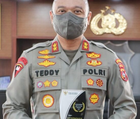  Ini Profil Irjen Teddy Minahasa Polisi Terkaya Ditangkap Jual Barang Bukti Narkoba