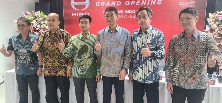  Perkuat Layanan Total Support di Sumut, Hino Buka Diler Baru di Medan