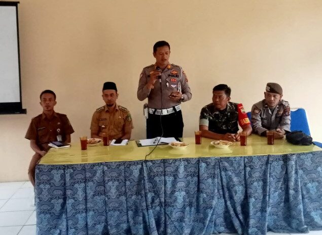 Satlantas Polres Langkat Koordinasi dengan Dishub Pasang Rambu di Jalan Rawan Kecelakaan