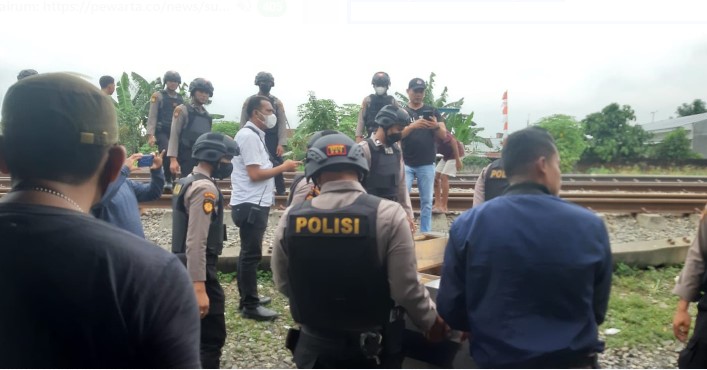 Polsek Percut Sei Tuan Seser Bantaran Rel Kereta Api Pasar VII Tembung, 3 Unit Mesin Judi Ikan Diamankan