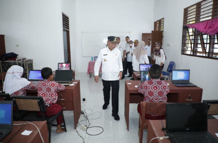 Bupati Asahan Tinjau Palaksanaan ANBK