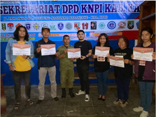 Ketua KNPI Karo Berikan Penghargaan Atas Solidaritas Loyalitas Anggota di Peringatan Sumpah Pemuda