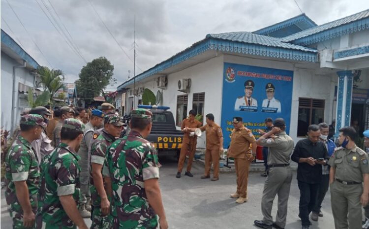  Polsek Percut Sei Tuan dan Satpol PP Deli Serdang Tertibkan Pedagang K-5 di Pajak Gambir Tembung