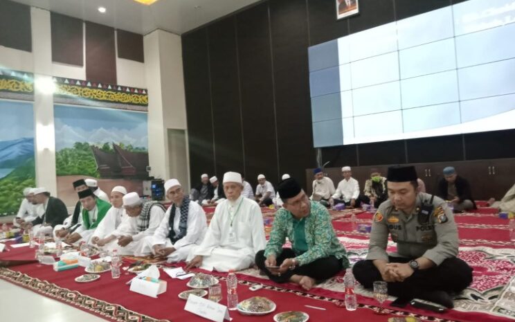  Kapolrestabes Medan Hadiri Tabligh Akbar dan Zikir Peringati Maulid Nabi Muhammad SAW