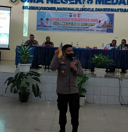 Kasat Binmas Polrestabes Medan Jadi Narsum di FGD SMA Negeri 8