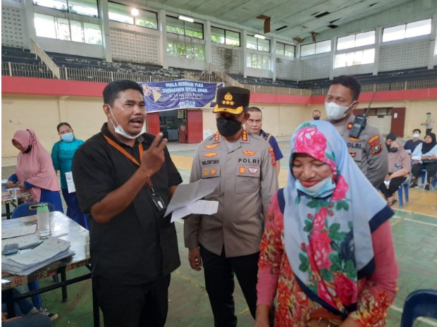  Kapolrestabes Medan Salurkan Bantuan Sembako kepada 1.569 Warga Kurang Mampu