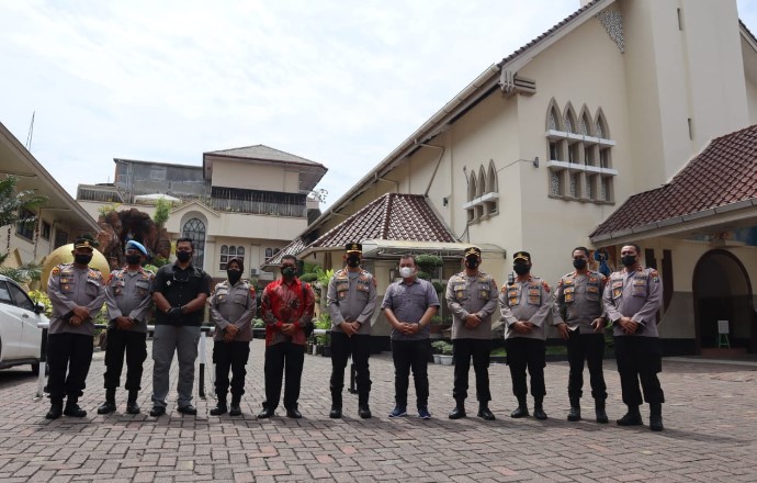  Kapolrestabes Medan Rutin Laksanakan Minggu Kasih di Gereja