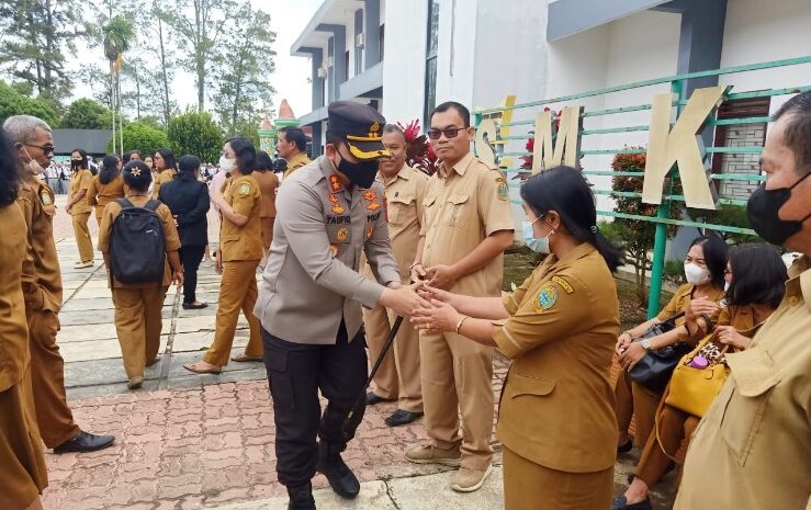  Nilai Pancasila Ditanamkan Kapolres Toba ke Pelajar